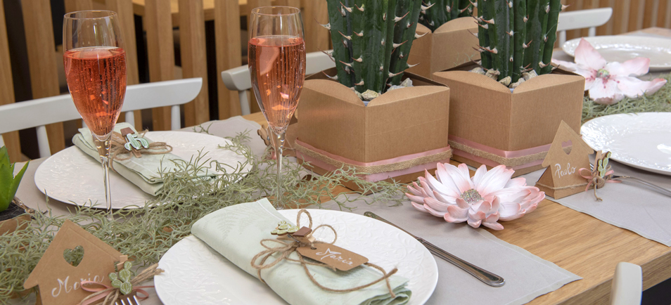 Favor boxes - Desert Wedding